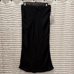 Nordstrom Black Silky Midi-Skirt